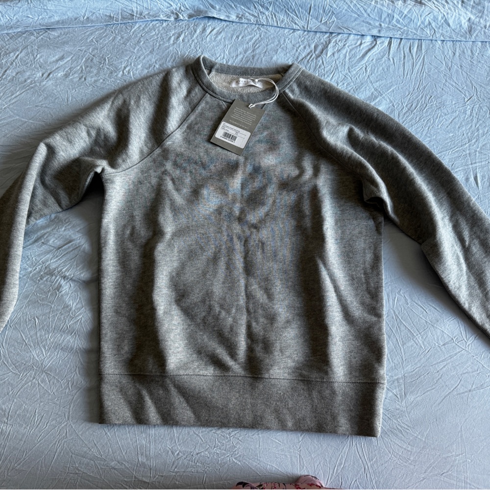 NWT Everland sweater size XXS